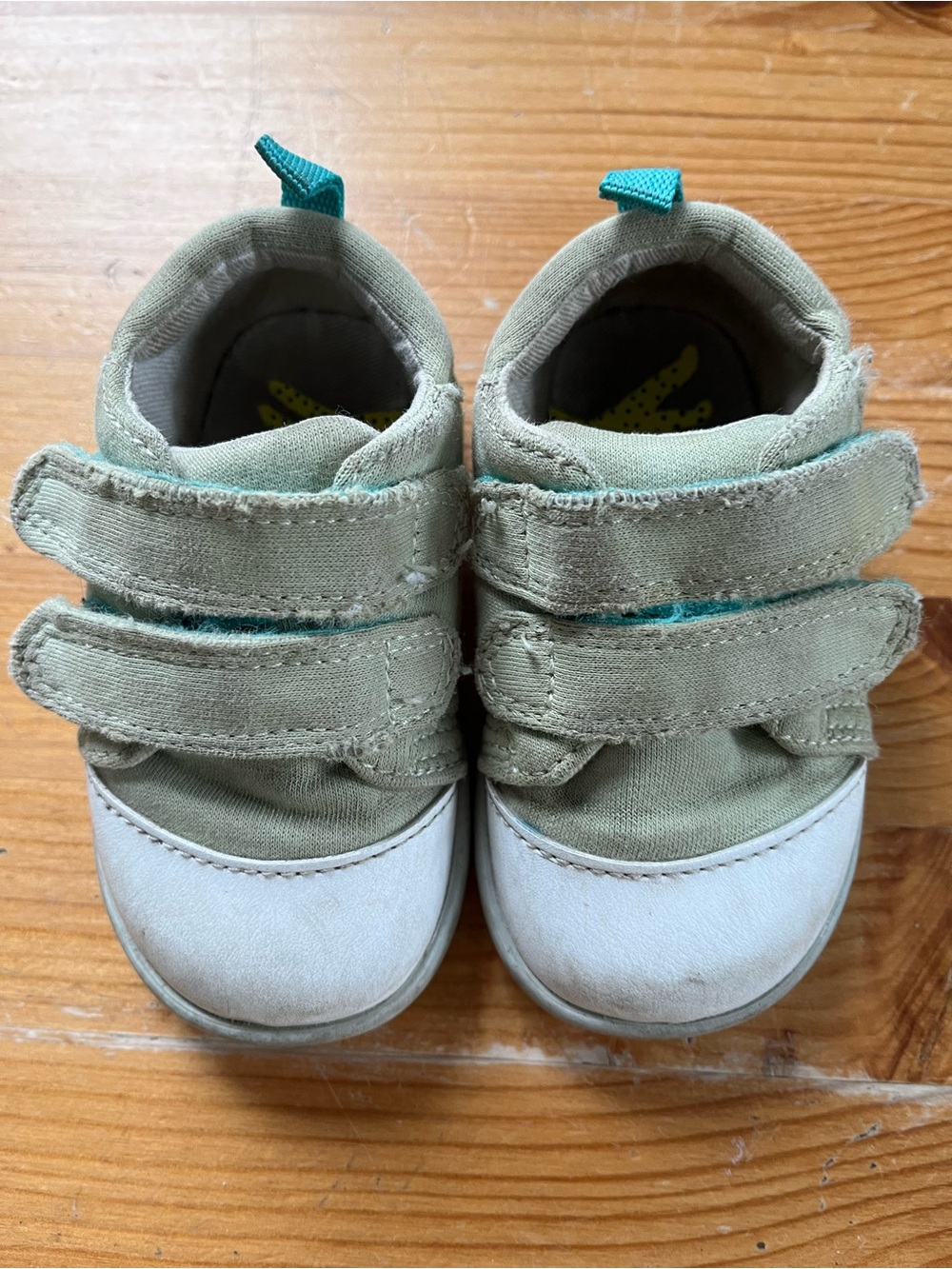 Ten Little Green Sneakers First Walkers 5